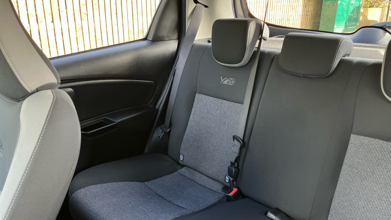 Toyota Yaris 1.5 Hybrid Y20 5dr CVT [Bi-tone] Hybrid Hatchback